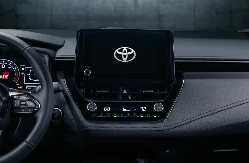 2023 Toyota GR Corolla ecran infotainment