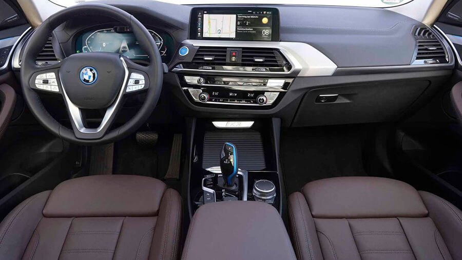 BMW iX3 2021 interior