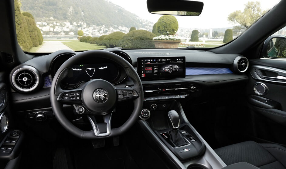 interior Alfa Romeo Tonale