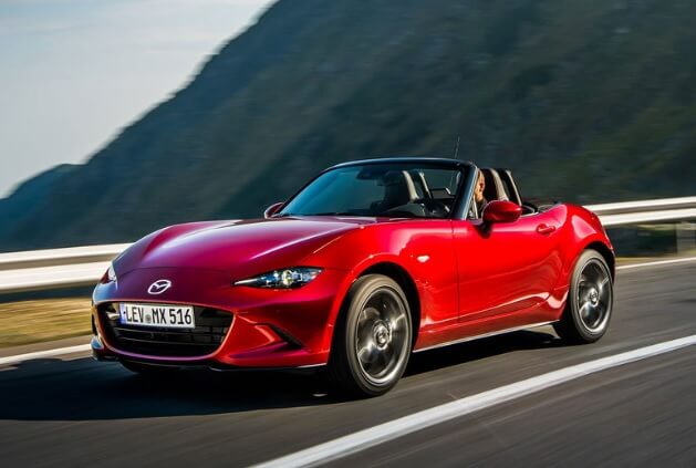 mașini decapotabile Mazda MX-5