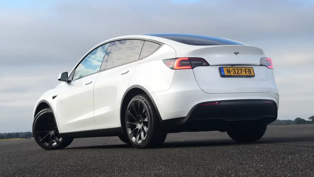 Tesla Model Y 2022