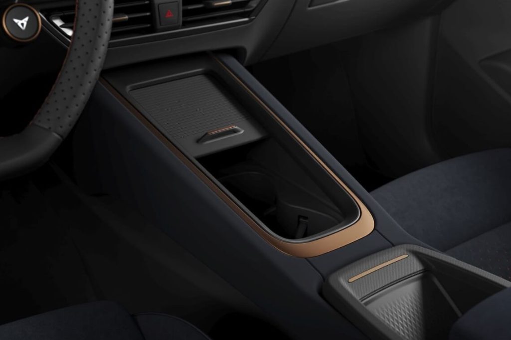 Cupra Born 2022 interior