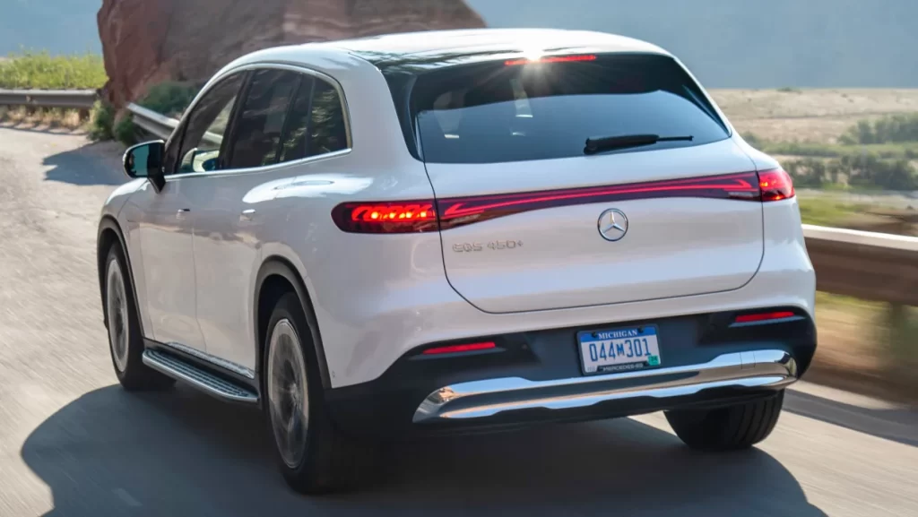 Mercedes EQS SUV 2022