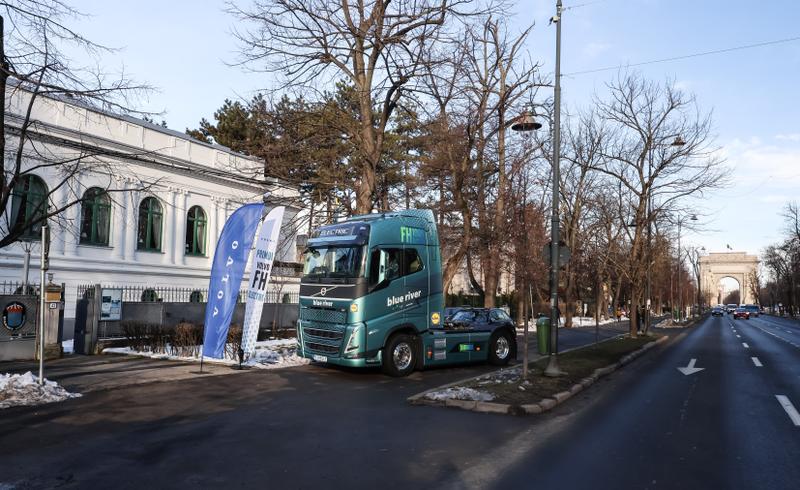 Volvo FH 4x2T Electric in Romania