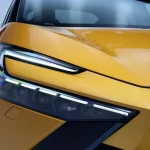 Toyota C-HR 2023 capătă aspectul mașinii concept și putere hibridă Stiri