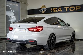 BMW Seria 3 Sedan (F30) 330d